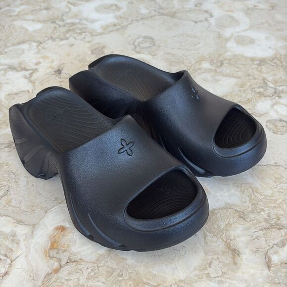 NWOT SMFK FUTURE MIRAGE Chunky Platform Sandals - New $205.00 - Picture 5 of 13